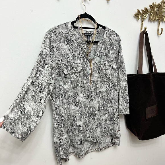 Ellen Tracy Black and White Blouse - Picture 1 of 3